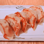 手打ち蕎麦 鴨料理 文楽 - 鴨肉餃子と、横に添えられているのは柚子胡椒