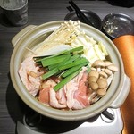 地鶏×鮮魚 個室居酒屋 もみじ屋 - 鶏白湯鍋