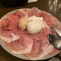 オービカ モッツァレラバー 梅田店 - 