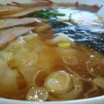 手打ラーメン みうら - ワンタンメン