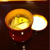 三友居 高輪店 - 唐墨と大根の椀。