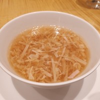 スーツァン・レストラン陳 渋谷店 - えのき茸と玉子のスープ
