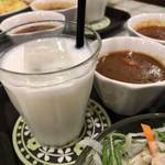 103994107 - ラッシー