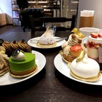 パティスリートレカルム - ケーキ8点