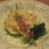 玄海 本店 - 炙り鶏刺し