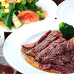 Domestic beef Steak ~ Chaliapin sauce ~ (Single 80g)