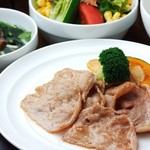 Grilled pork shabu ~Japanese style grated sauce~