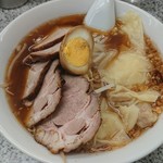 中華麺店 喜楽 - チャーシューワンタン麺