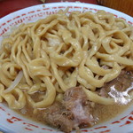 ラーメン二郎 - ビロビロ太麺