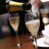Anchor Tokyo (ザ・ゲートホテル東京 by HULIC) - まずはTAITTINGERのシャンパンで乾杯！！