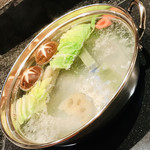 久壷庵 - 産地直送野菜をグツグツ