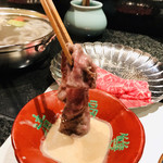 久壷庵 - 次はゴマだれで♡
      このぐらいで食べるのが美味しい♡
      