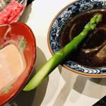 久壷庵 - アスパラは
      ア・ス・パ・ラ・ガ・ス
      と言ってから数秒で鍋から引き上げて…
      