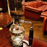 久壷庵 - サイフォンで
      コーヒーを♡