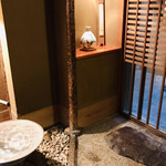 久壷庵 - 入ってすぐはこん感じ♡