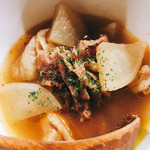 麺や すずらん亭 - スジ肉の煮込み