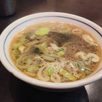 辛子堂 - 中華スープ付いてきます