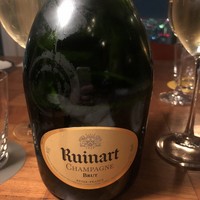 ザ タヴァン グリル＆ラウンジ - 