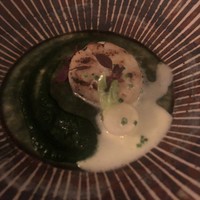 ザ タヴァン グリル＆ラウンジ - 