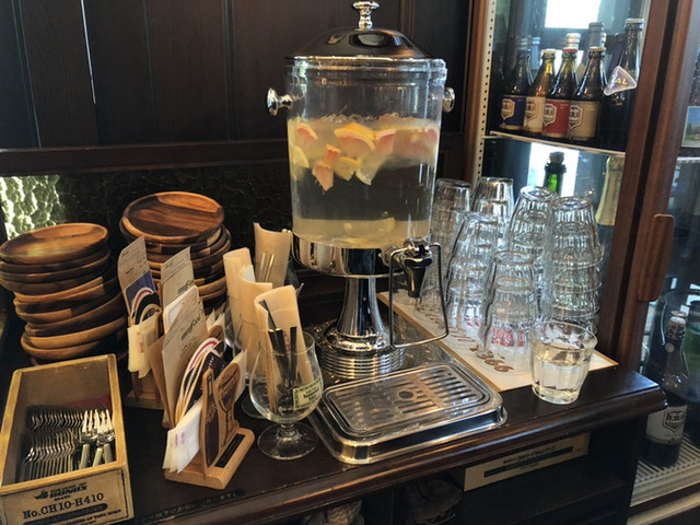 ベルギービール アントワープポート Antwerp Port 溜池山王 ビアバー ネット予約可 食べログ