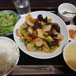 Jantaikou - 八宝菜定食¥810-