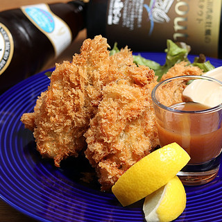 Hiroshima Oyster are the number one producer in Japan! We are proud of our large fried oysters!