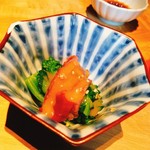 肉寿司 肉和食 KINTAN - 牛のタタキと菜の花の和え物(季節の野菜)