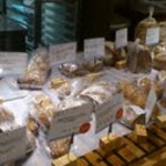 シニフィアン シニフィエ 世田谷本店 - 店内のパン