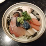 博多味処 灯 - 海鮮丼
