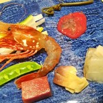 厨翠山   - お造り　動いている超新鮮ボタン海老　本マグロ　ひらめ　ほっき貝
      （五十七　五代庵の梅塩）　