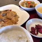 中国料理 青冥 - 海老チリ定食 ¥1,000