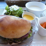 ブーランジェリーカフェ ペジーブル - 