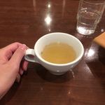 卵と私 新宿サブナード店