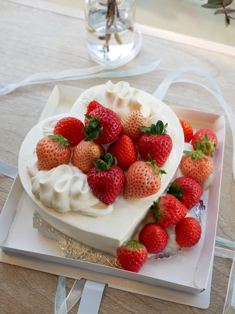 クレーム フレーズ ジェノワーズ Cream Fraise Genoise 東銀座 ケーキ 食べログ