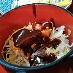 Hitsumabushi Binchou - キャベツを敷いて味噌カツ丼