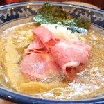 中華そば 児ノ木 - 背脂煮干そば 800円 玉ねぎ増し 100円