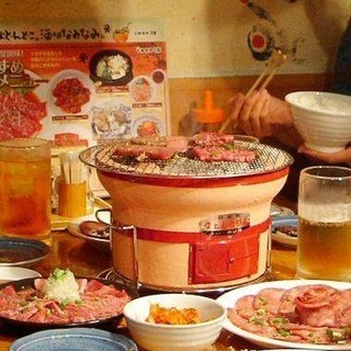 炭火焼肉を七輪で♪香ばしいにおいがたまりません！！