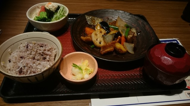 大戸屋 三宮センタープラザ店 神戸三宮 阪急 定食 食堂 食べログ 大戸屋 三宮センタープラザ店 神戸三宮 阪急 定食 食堂 食べログ