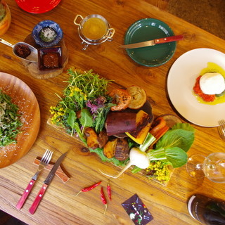 女子会・歓送迎会にぴったりな宴会コースは3,980円～