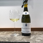 エノテカ  - 2015 シャサーニュモンラッシェ /オリヴィエ ルフレーブ 遠景