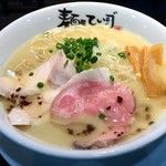 鶏白湯ラーメン