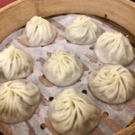 金品茶樓 - 小籠包