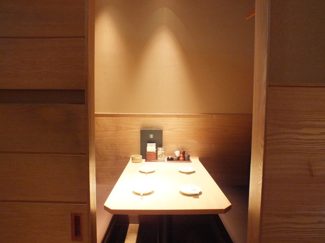 鶏料理専門店 とりかく 新宿野村ビル店 西新宿 居酒屋 食べログ