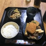 じんべえ - 食べ放題ランチバイキング