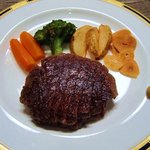 ペッパーミル - 特選ヒレステーキ（長崎牛）