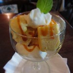 小さな街の食堂 cafe MISTY - パフェ（セットのデザート）