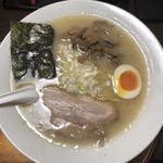 信濃神麺 烈士洵名 - 白味噌麺(太麺) 900円
      トッピング エリンギメンマ 450円