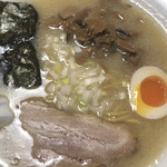 信濃神麺 烈士洵名 - 白味噌麺(太麺) 900円
      トッピング エリンギメンマ 450円