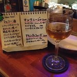 ニコラシカ - シェリーあります
