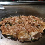 Okonomiyaki Sakura - 牛すじねぎ焼き（醤油）ありがとうございます！